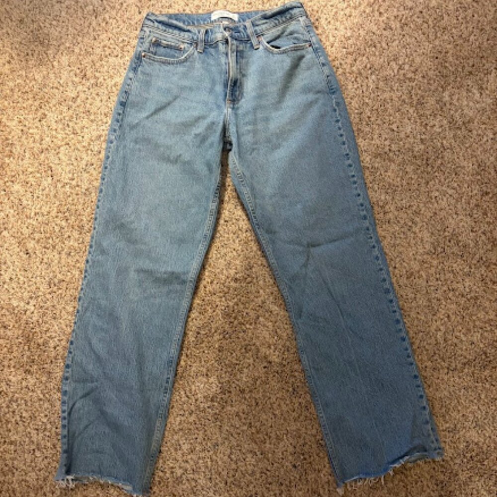 Abercrombie and Fitch Low Rise Baggy Jeans